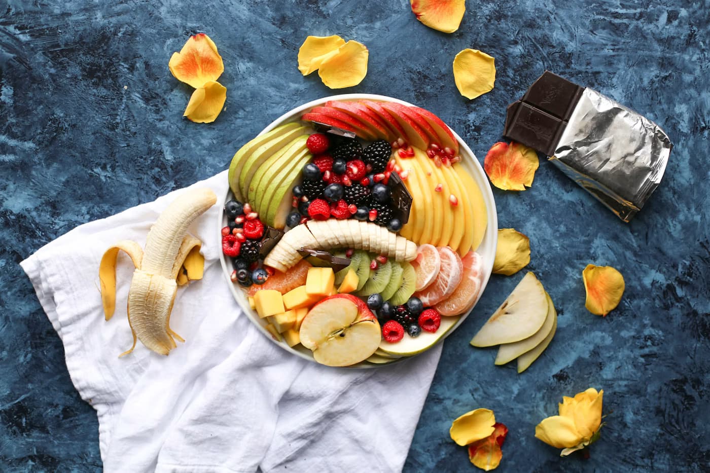 Bandeja Traysgo con frutas y picaderas